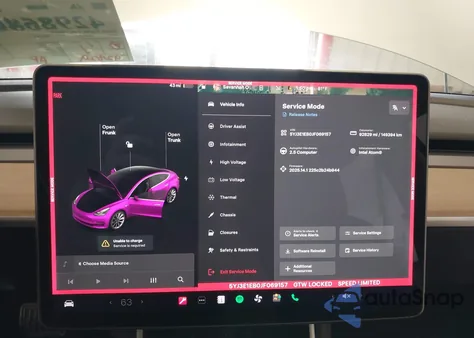2018 Tesla Model 3 Long Range/Performance from USA, damaged, VIN 5YJ3E1EB0JF069157